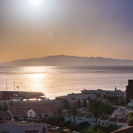 Laguna Park Ii Апартаменты Адехе